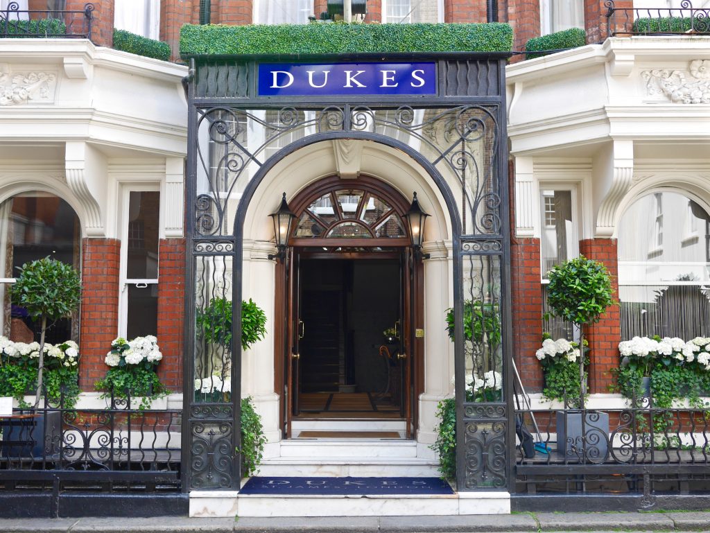 Dukes Hotel London picnic
