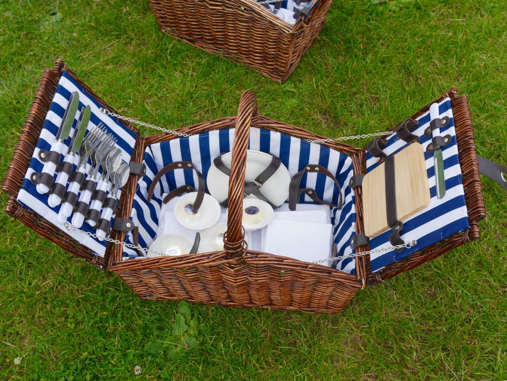 Dukes Hotel London picnic