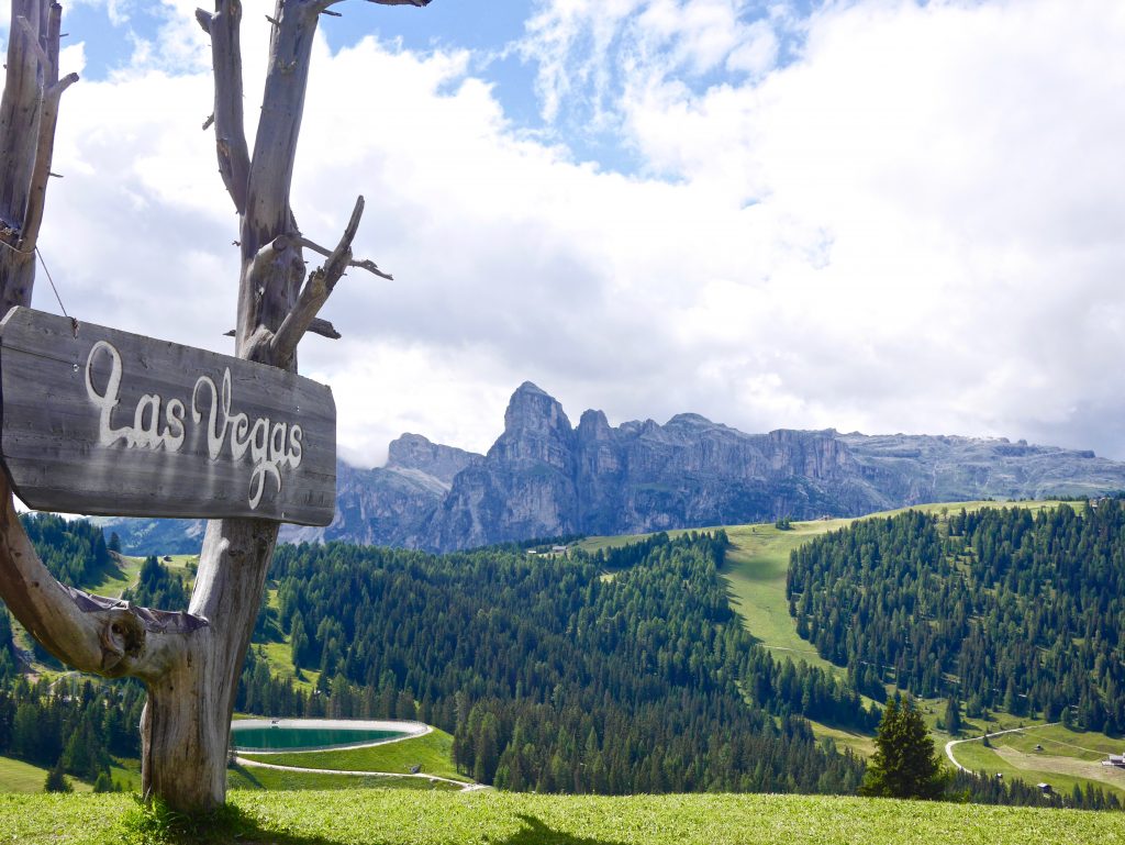 Las Vegas sign looking towards the Dolomites valley and mountains