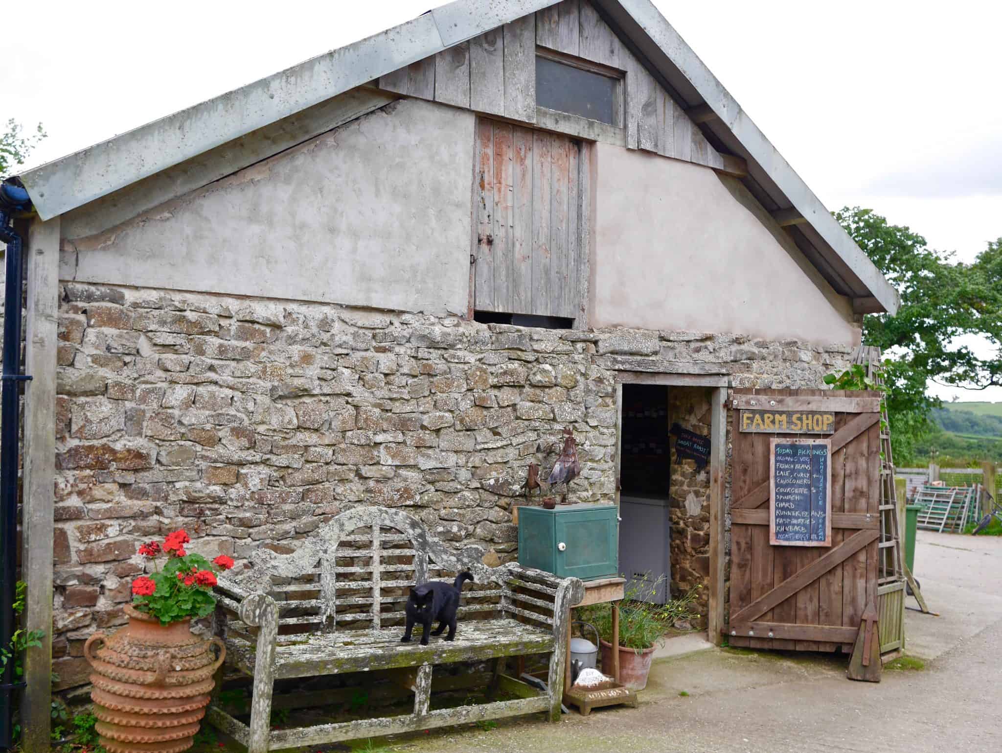 Vintage Vardos - Fisherton Farm