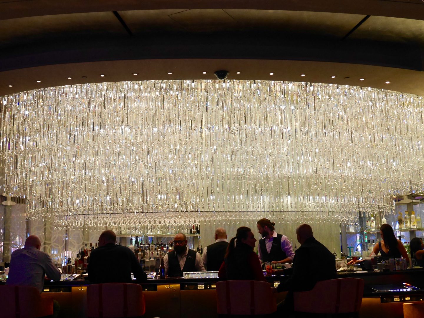 Fun things to do in Vegas: 7 absolute must-dos to ROCK your trip | Las Vegas - Chandelier Bar