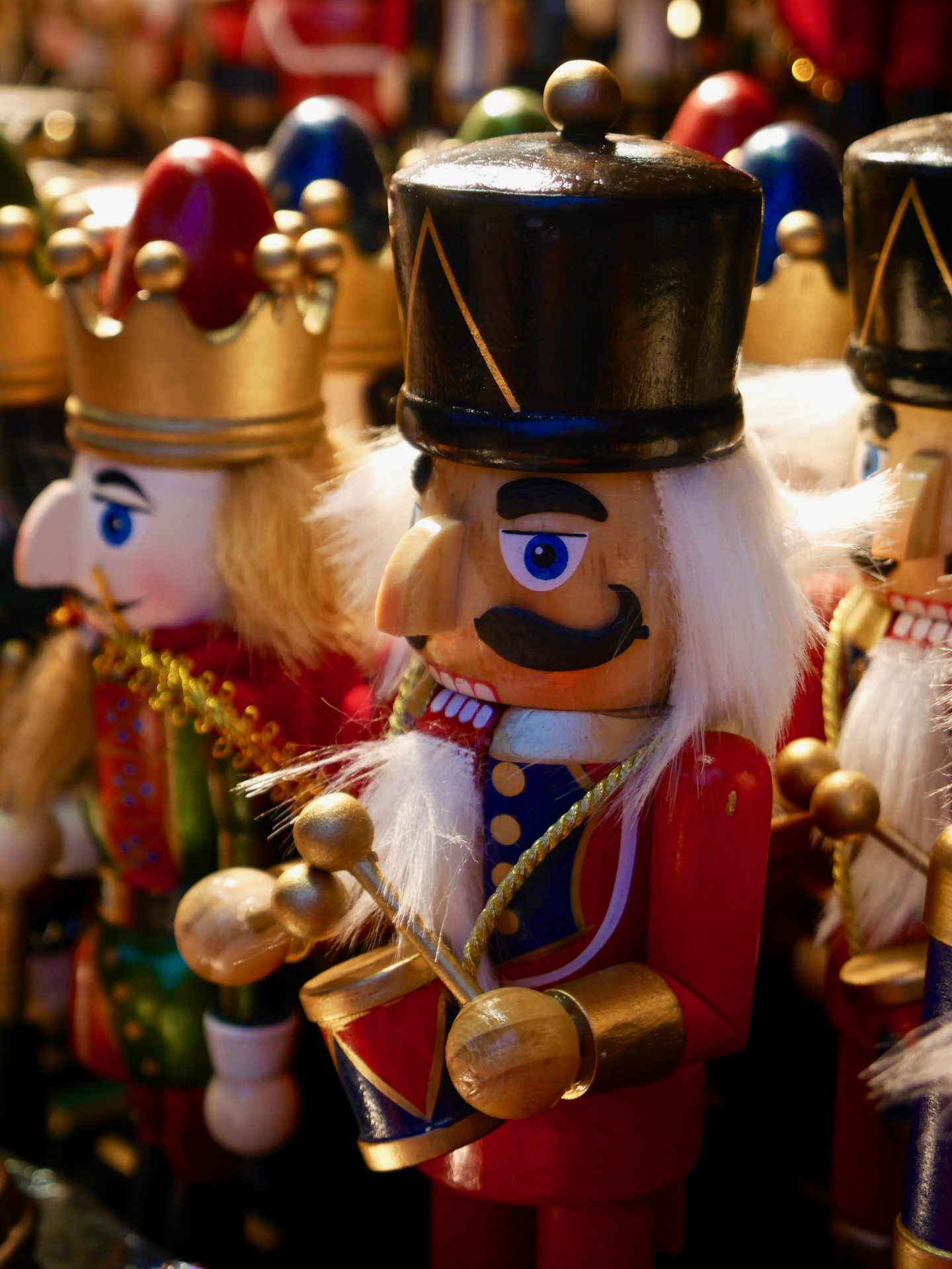 wooden christmas drummer