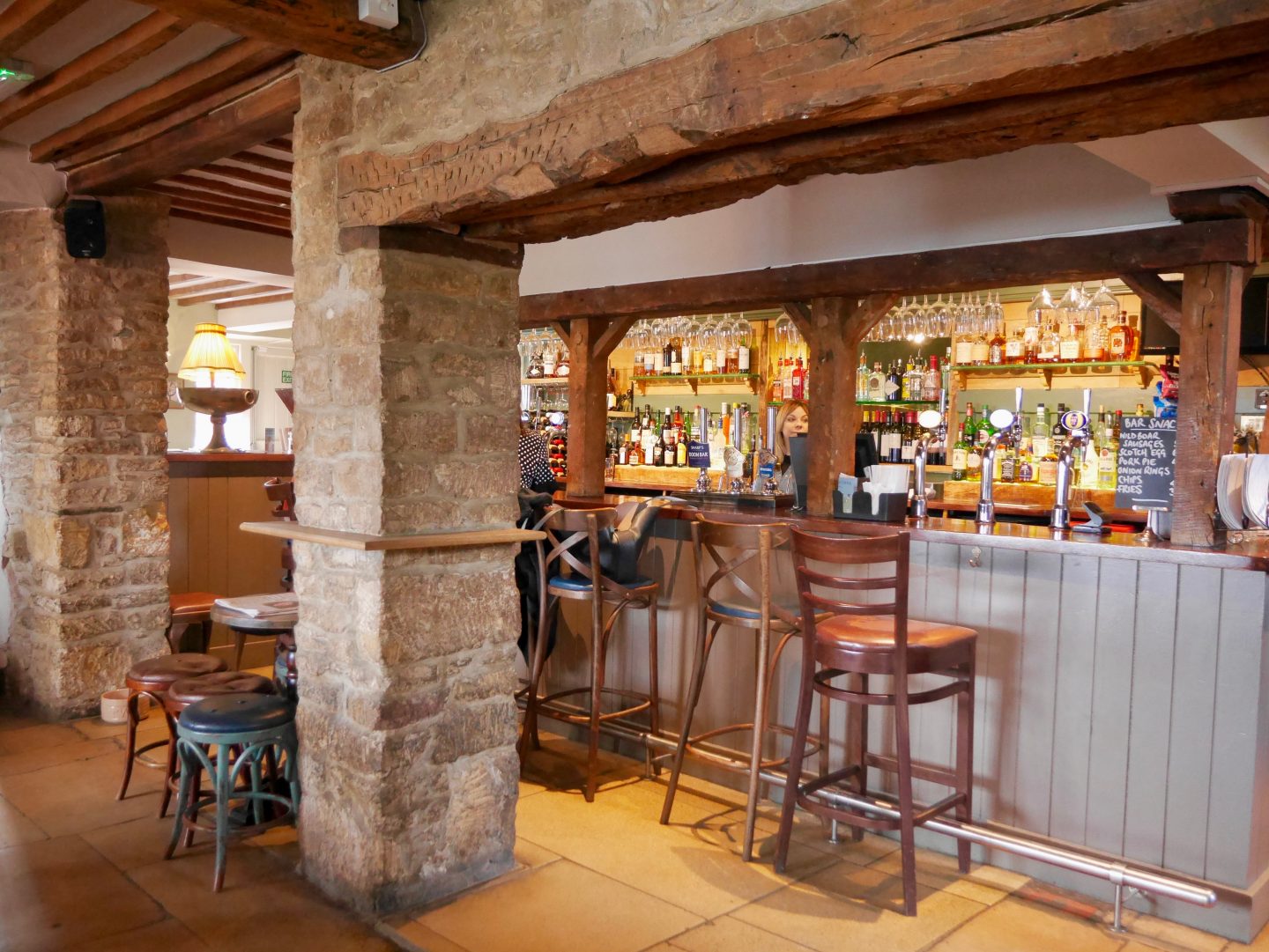 The Bell interior | Stow on the Wold hotels | bed & breakfast Cotswolds