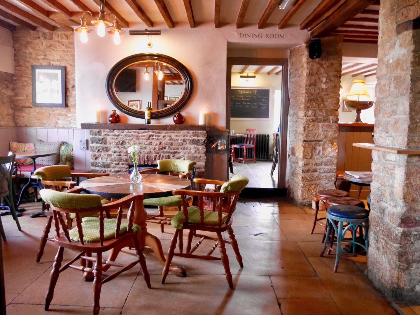 The Bell interior | Stow on the Wold hotels | bed & breakfast Cotswolds