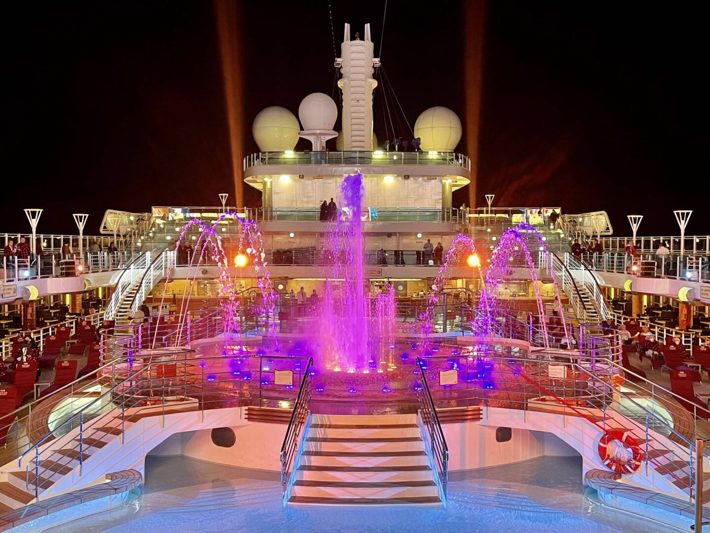 Watercolour Fantasy Show on the Regal Princess Cruise